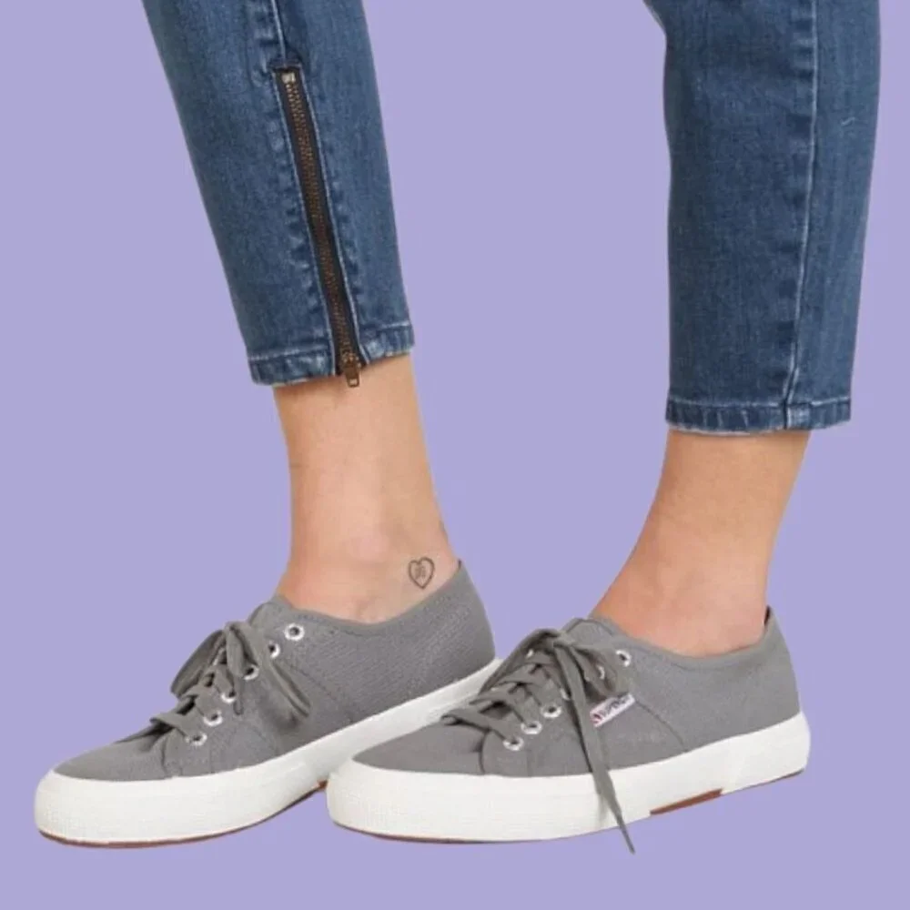 Superga 2750 Cotu Classic Grey Sage Canvas Lace-Up Sneakers Size 9.5